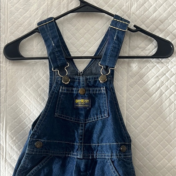 Kids OshKosh BGosh overall - Picture 1 of 4